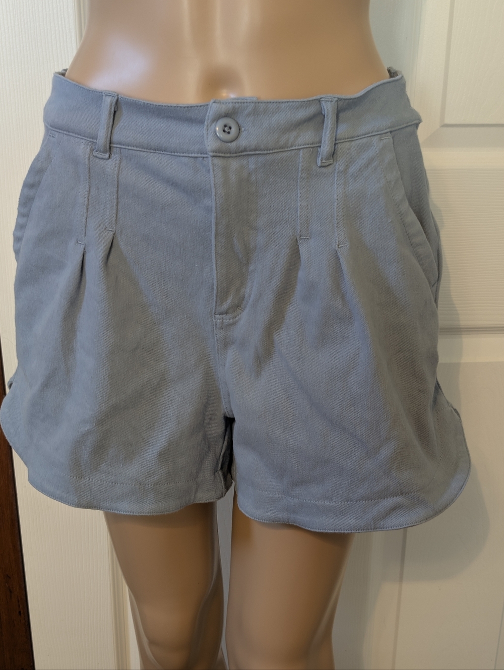 Rae Mode Pleated High Waist Twill Shorts light blue-med